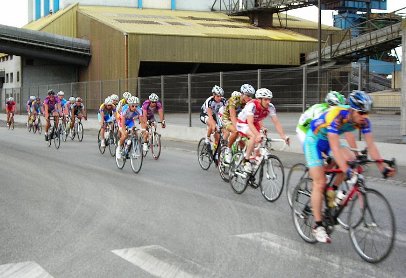 2011-08-05 19 GP Lorient Elite C est parti pour une course animee.JPG